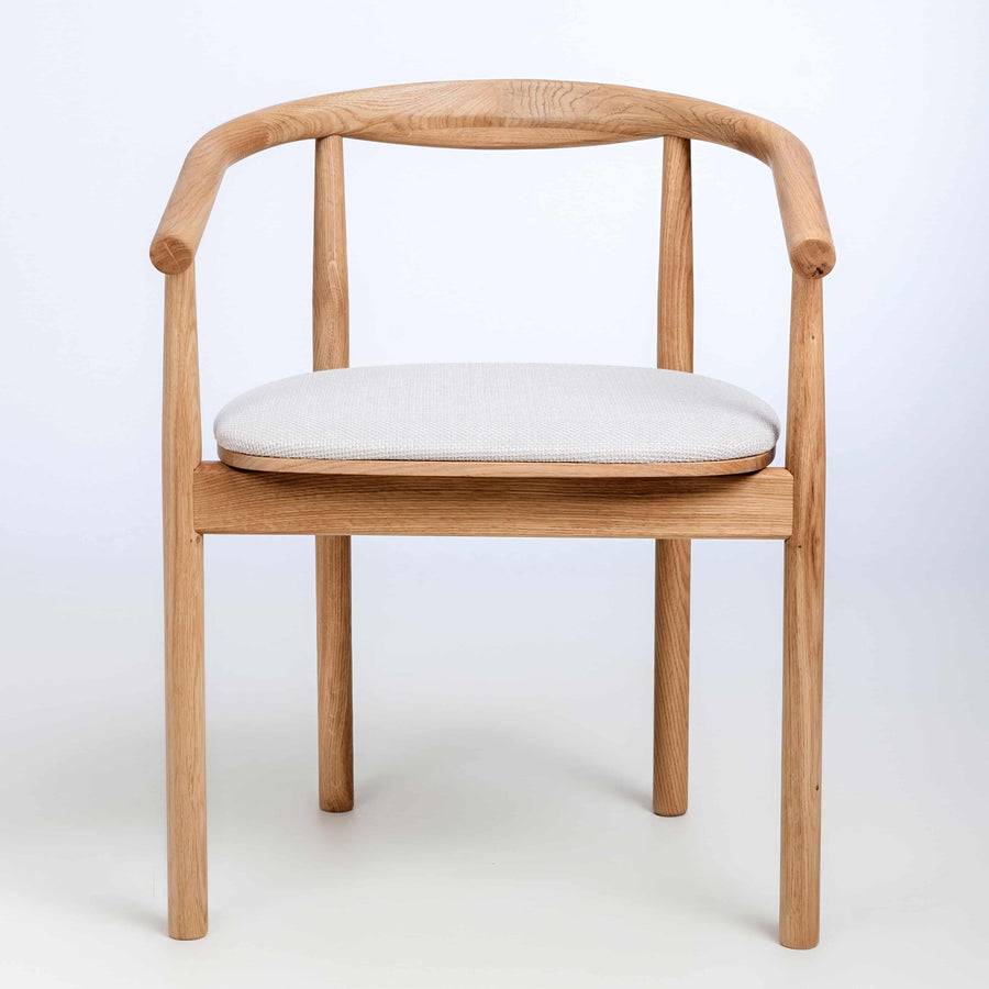 VESKOR Chaise en chêne massif tapissée de la collection Lea Meubles nordiques au design moderne Mobel.Store