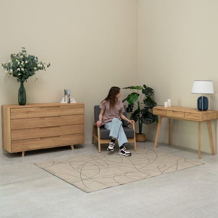 Commode en bois massif veskor 4.2