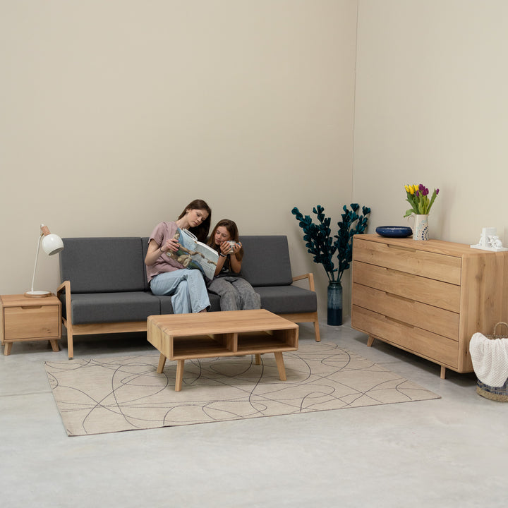 Commode en bois massif veskor 4.2