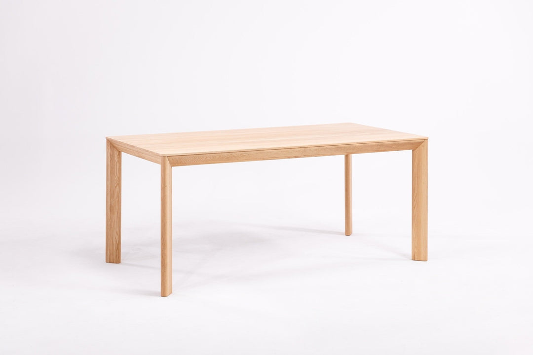 Table de salle à manger fixe en bois massif DITA | KARPIS