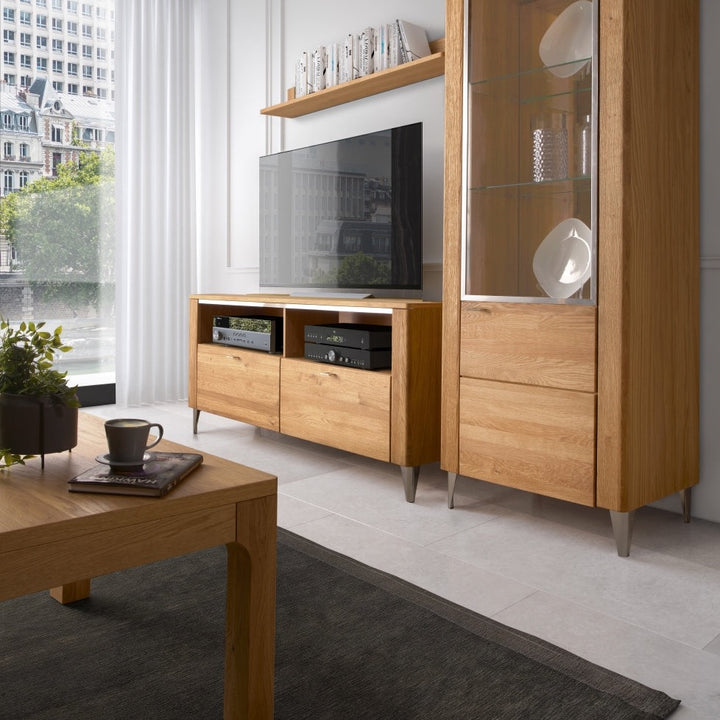 VESKOR Meubles en chêne massif de la collection Latina. Meubles nordiques au design moderne