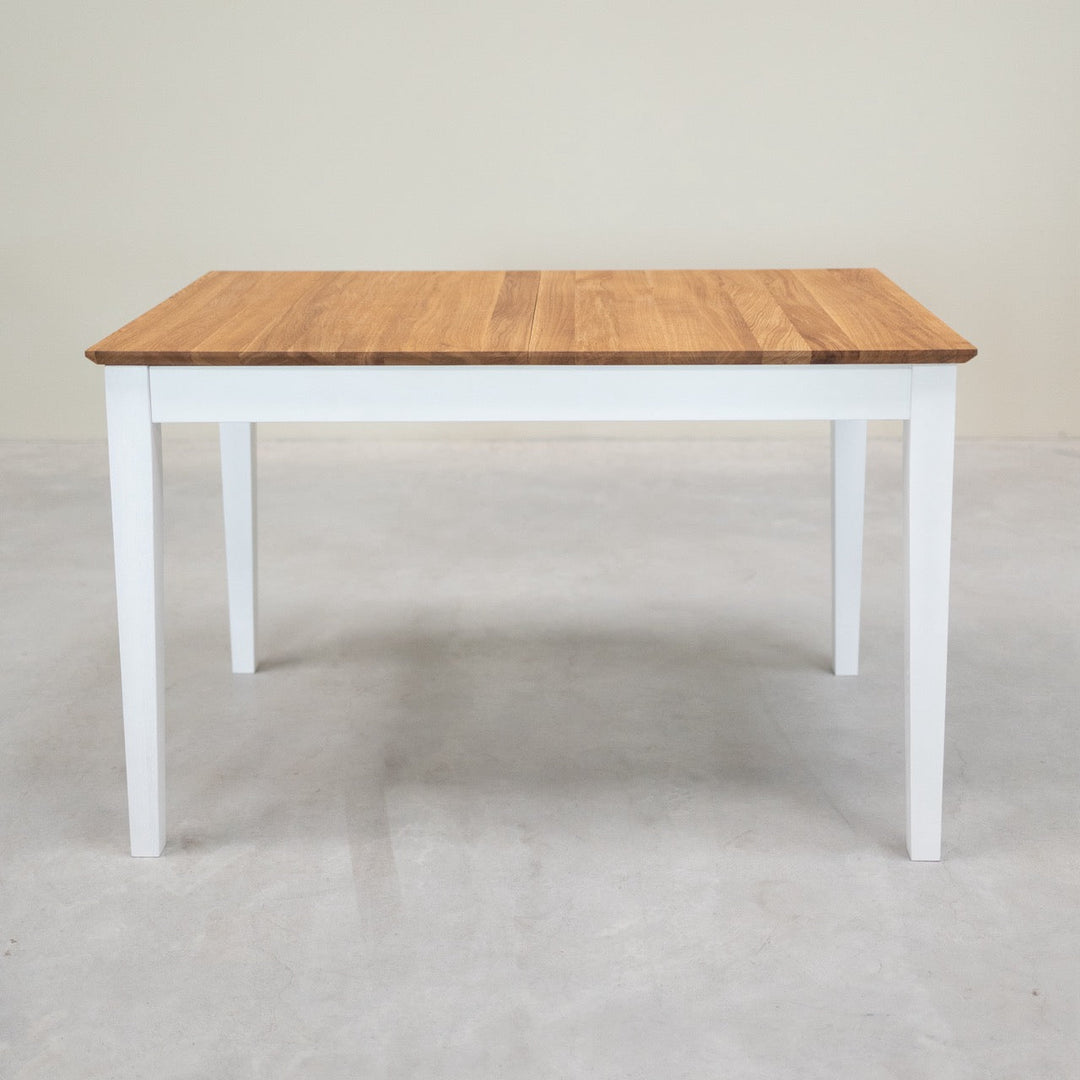 tables en bois blanc