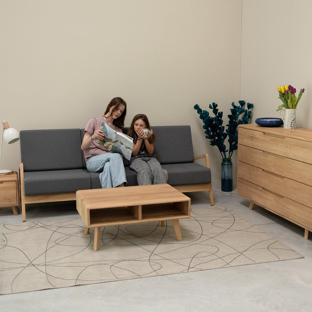 Que mettre derrière le canapé : des idées faciles et élégantes