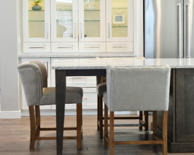 Comment nettoyer correctement les chaises en bois ?