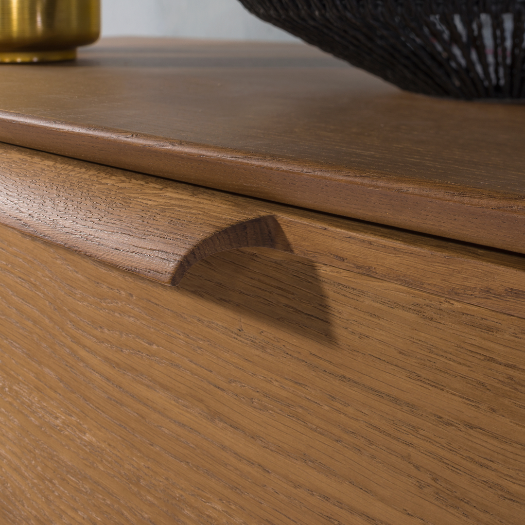 Vitrine en chêne rustique LEO 16, 105×124,6×49,5 cm | VESKOR