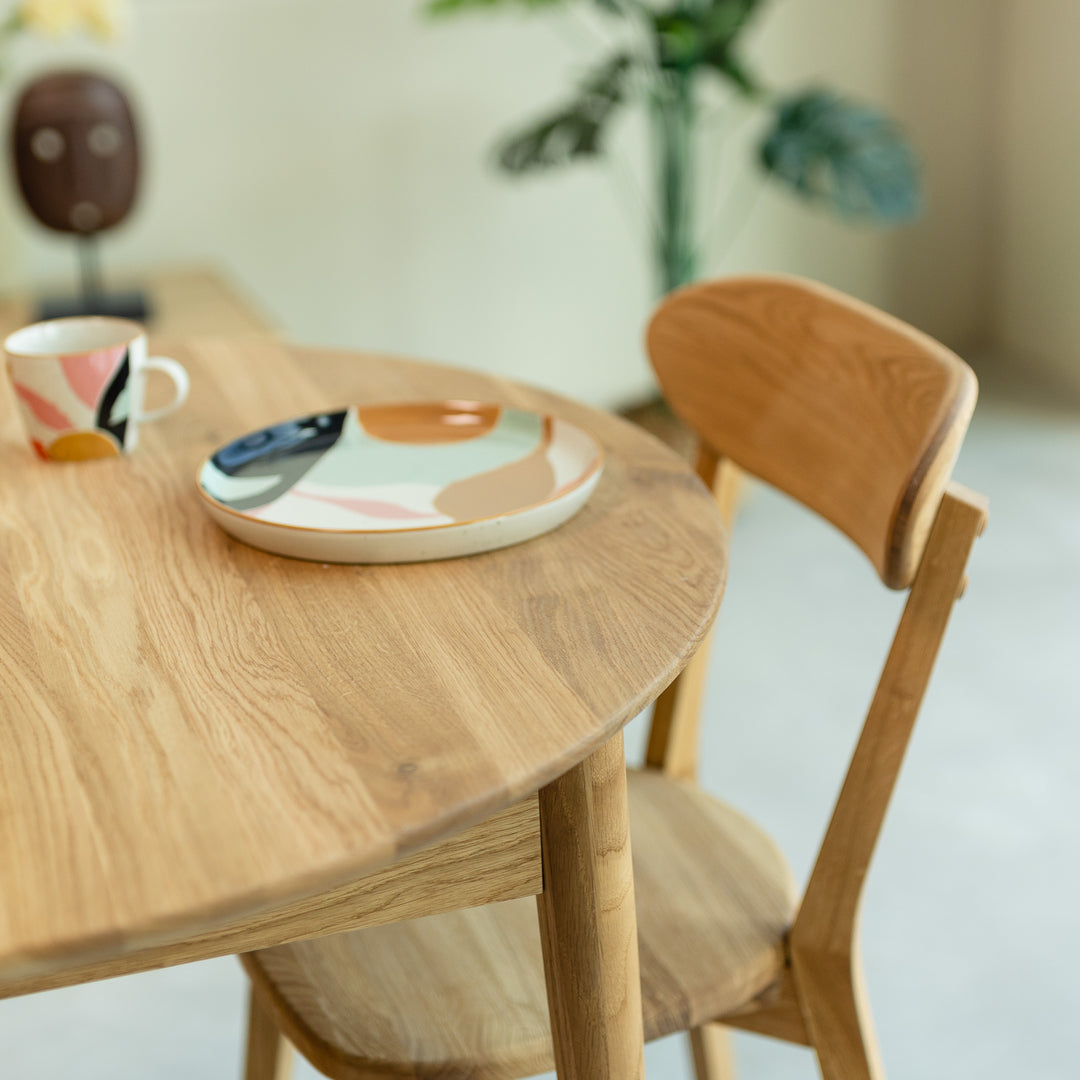 VESKOR Table de salle à manger ronde à rallonge Malmo en chêne massif moderne nordique