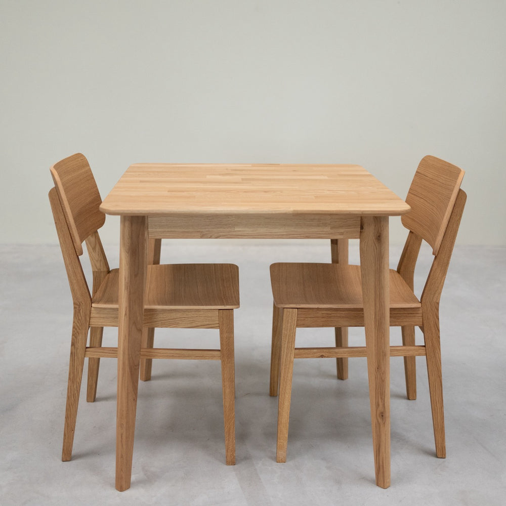 VESKOR Lot de 2 ou 4 chaises de salle à manger en chêne KODAMA