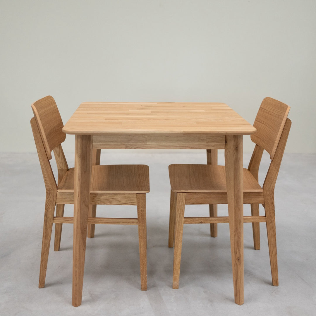 VESKOR Lot de 2 ou 4 chaises de salle à manger en chêne KODAMA