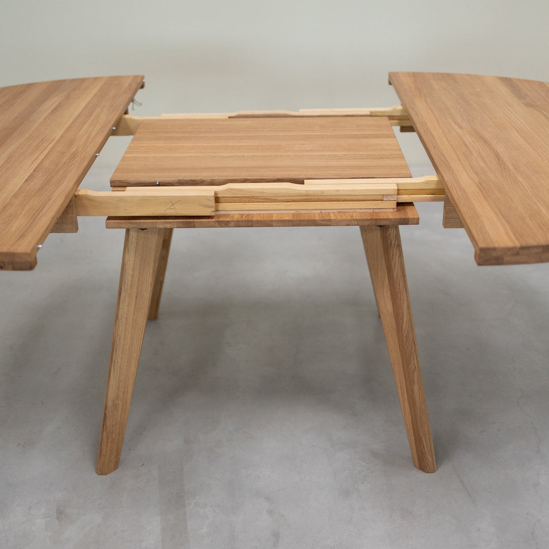 VESKOR Table de salle à manger ronde à rallonge en chêne massif LEA