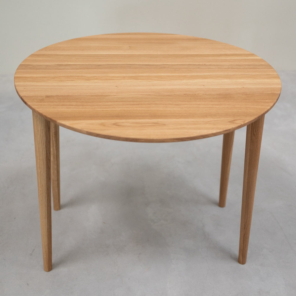 VESKOR Table de salle à manger ronde à rallonge en chêne massif LUNA
