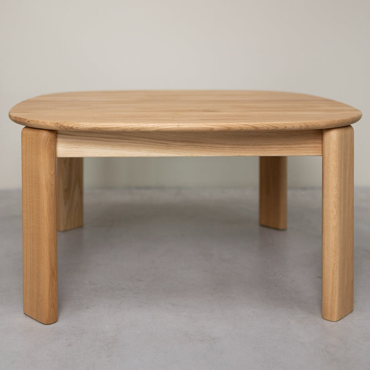 Mesa de centro de madera maciza roble Victoria | VESKOR