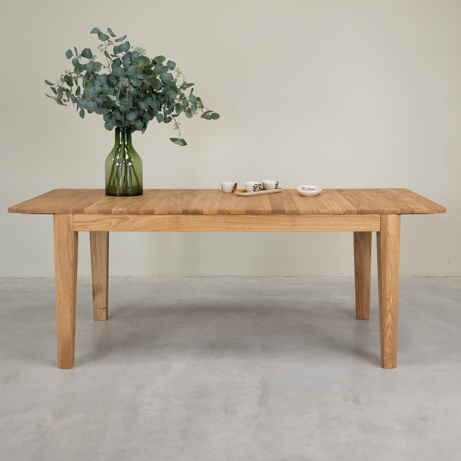 Table de salle à manger à rallonge en chêne massif KODAMA | VESKOR
