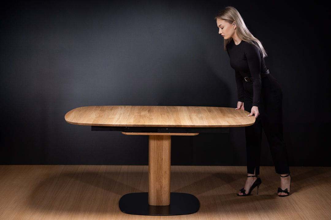 Table de salle à manger à rallonge en bois massif LUNA | KARPIS
