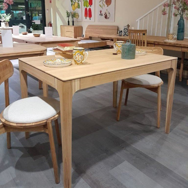 Table de salle à manger en chêne massif et hêtre durable karpis mobel.store