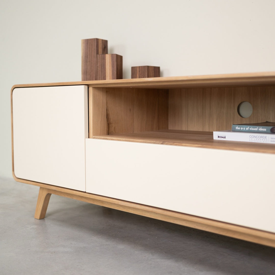 Meuble TV en bois massif OSLO 3 | VESKOR