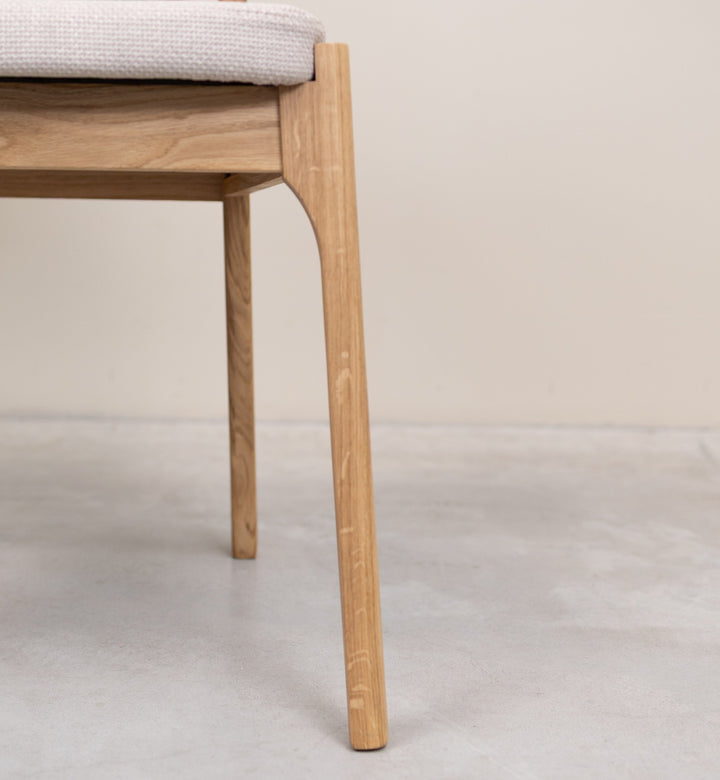 Lot de 2 ou 4 chaises en chêne massif Astrid | VESKOR